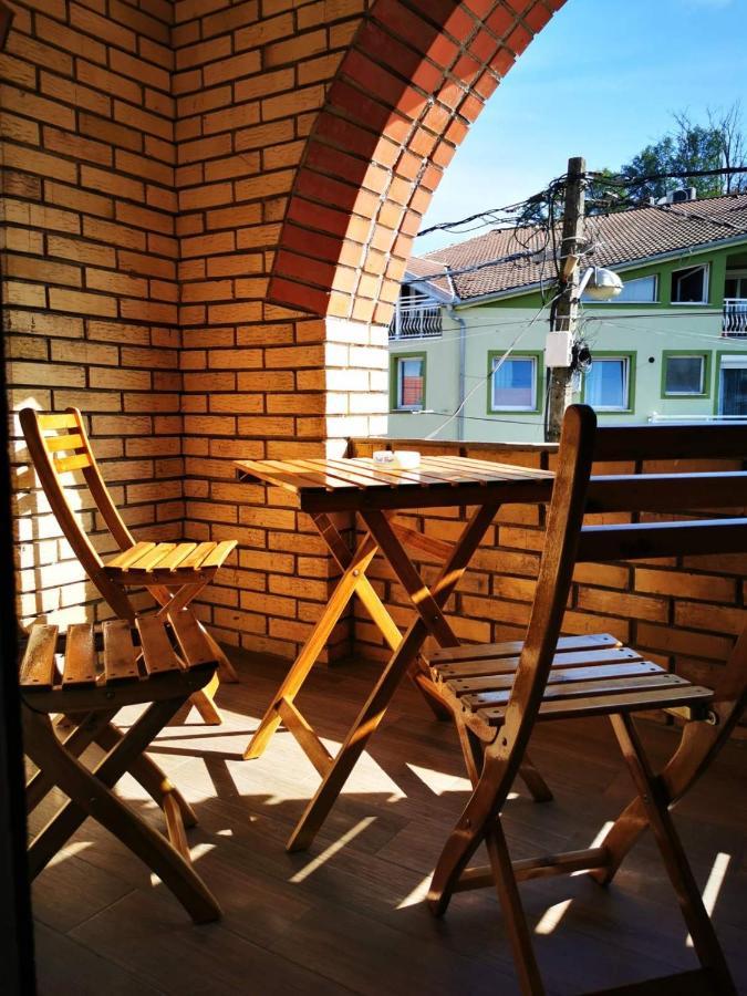 Moms House Hotel Galambóc Kültér fotó
