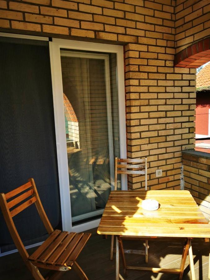 Moms House Hotel Galambóc Kültér fotó