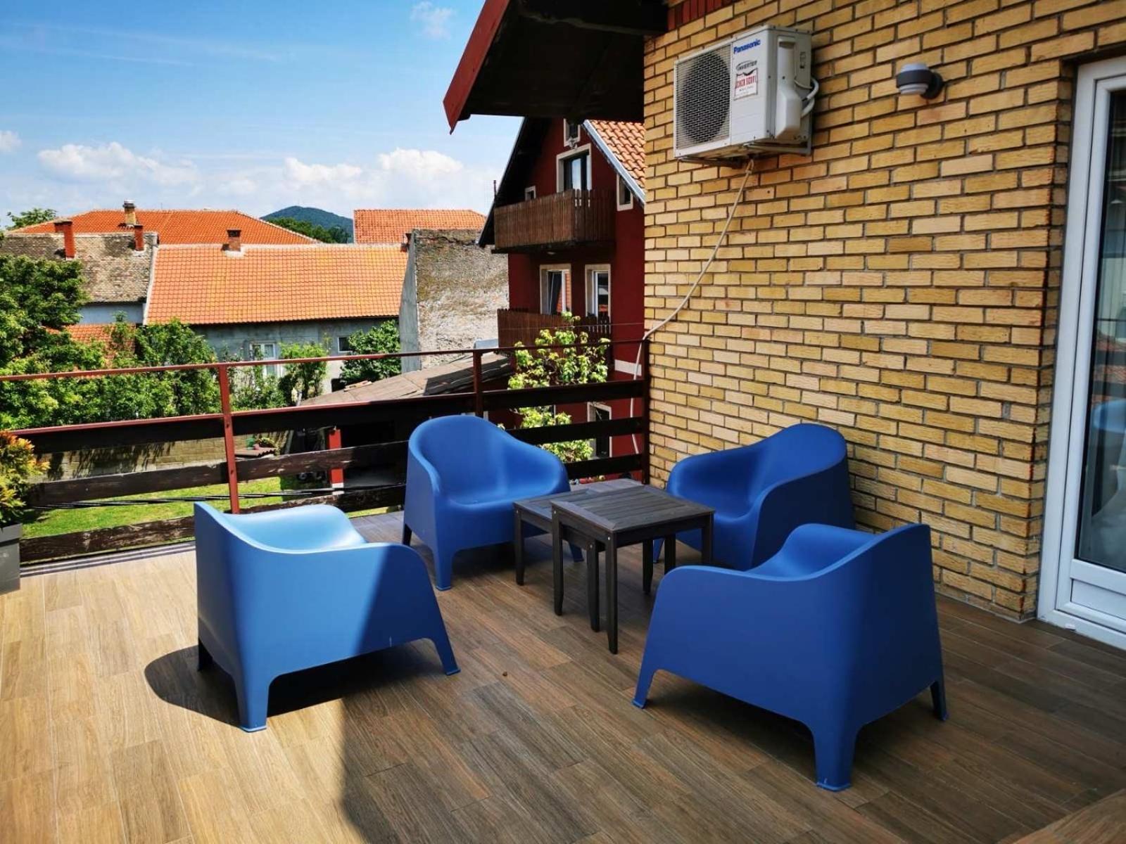 Moms House Hotel Galambóc Kültér fotó